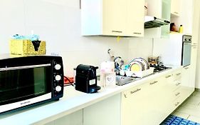 Dgs Aparthotel